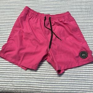 Quiksilver Men’s 17” Volley/Swim Shorts Small Pink